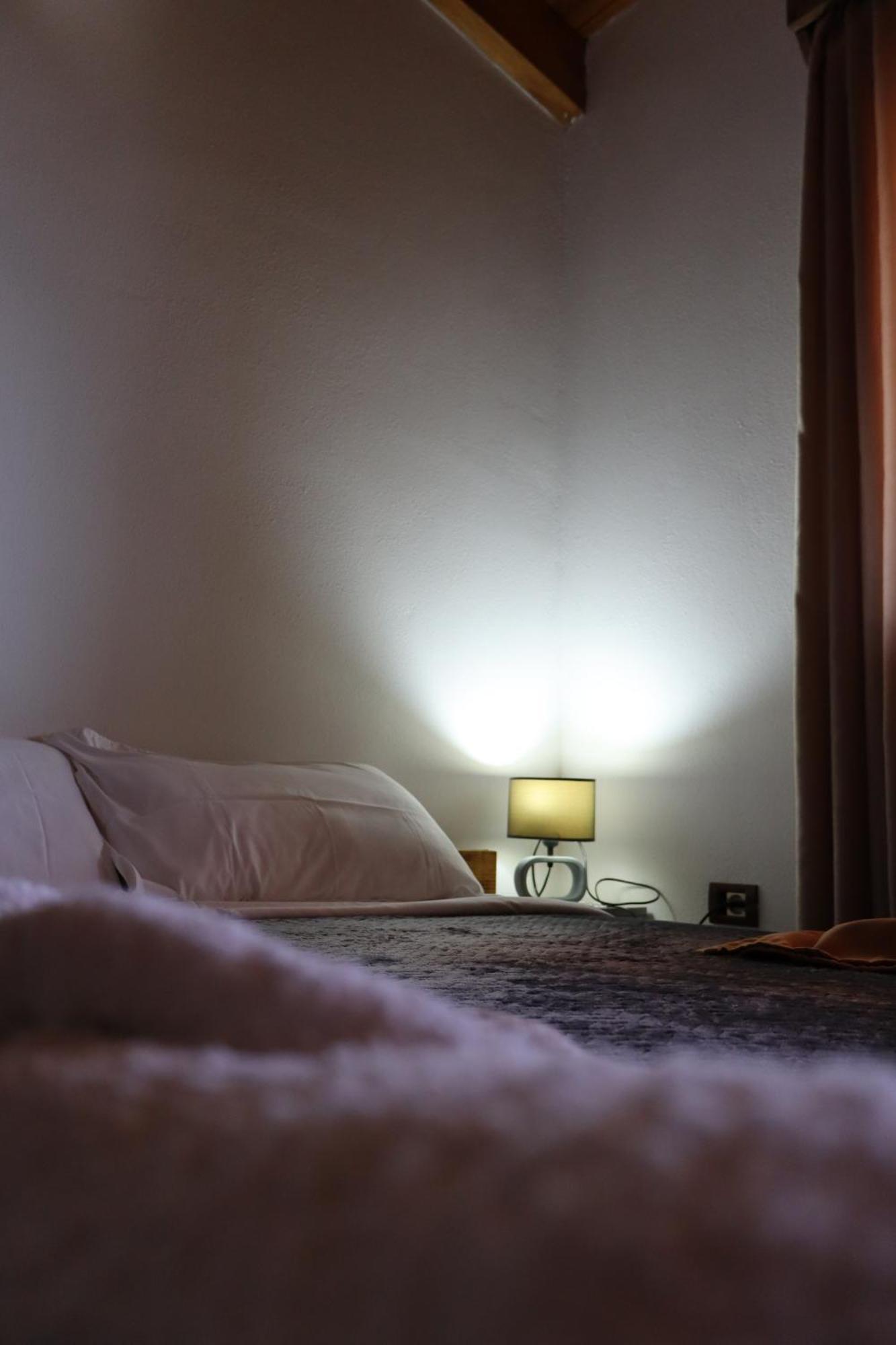 Bujtina Anlu Hotel Nepravishte Eksteriør billede